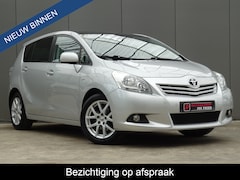 Toyota Verso - 1.8 VVT-i Dynamic Business * PANORAMADAK * NAVI * TREKHAAK