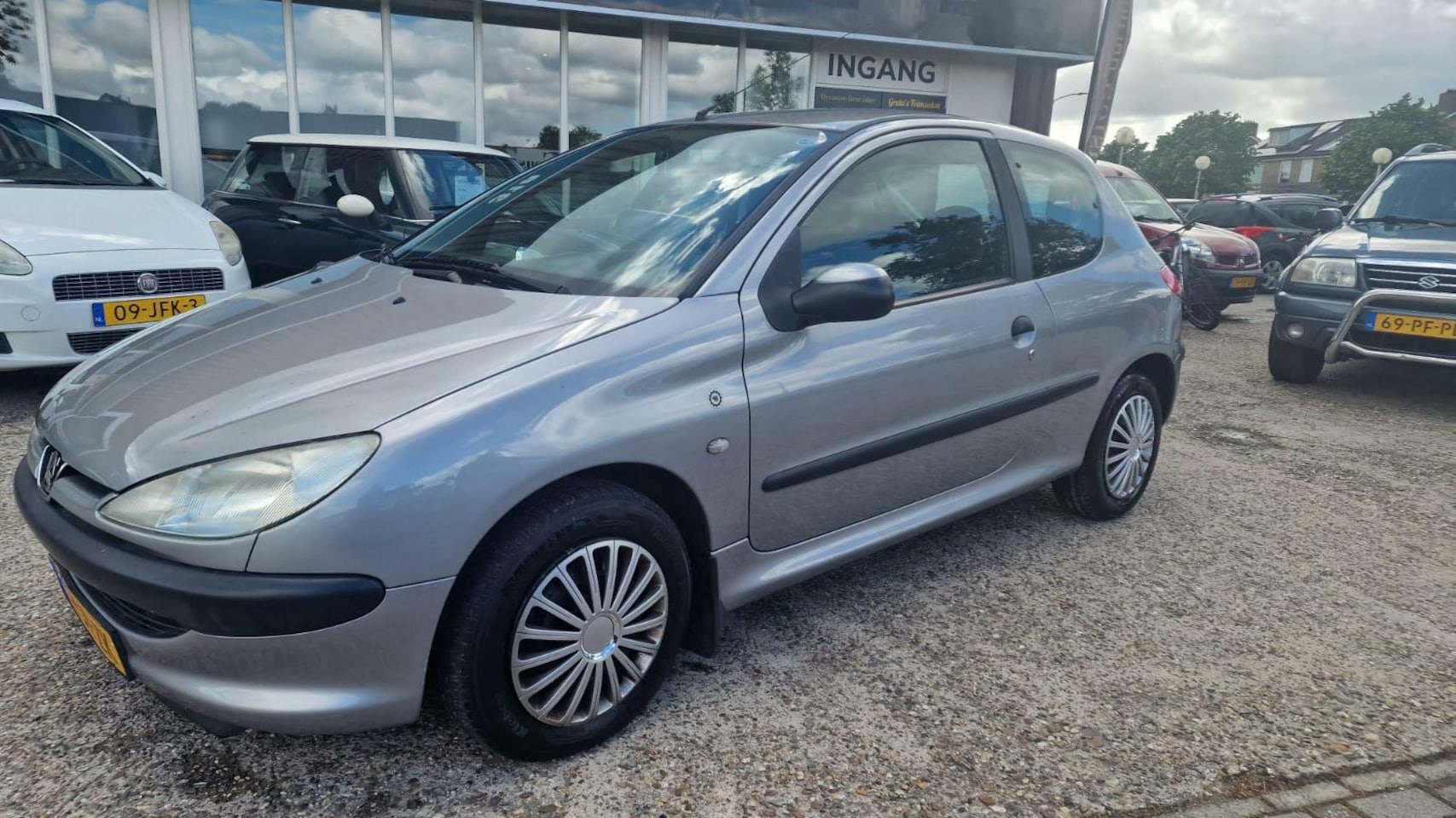 Peugeot 206 - 1.4 XT AUTOMAAT - AutoWereld.nl