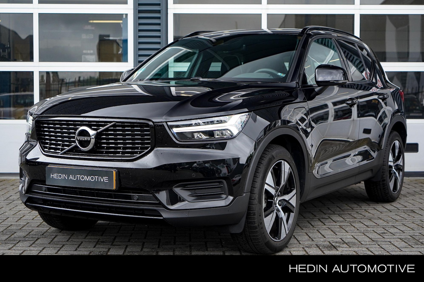 Volvo XC40 - 1.5 T5 Recharge R-Design 1.5 T5 Recharge R-Design - AutoWereld.nl