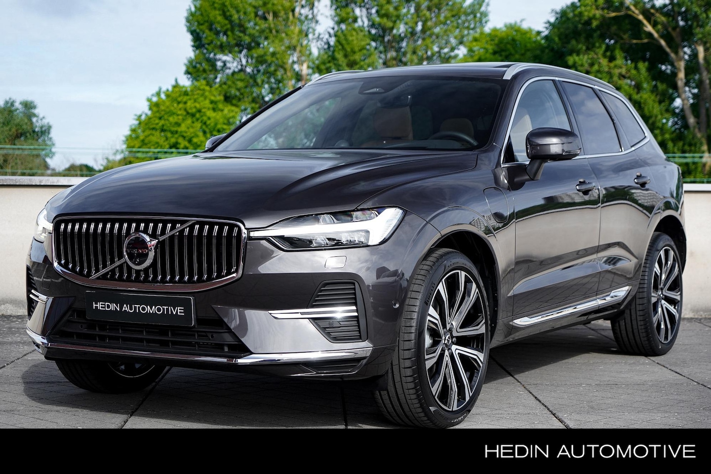Volvo XC60 - 2.0 T6 Plug-in hybrid AWD Ultra Bright | Bowers & Wilkins Audio | Luchtvering | Geventilee - AutoWereld.nl