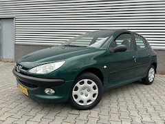 Peugeot 206 - 1.4-16V Gentry, airco-clima