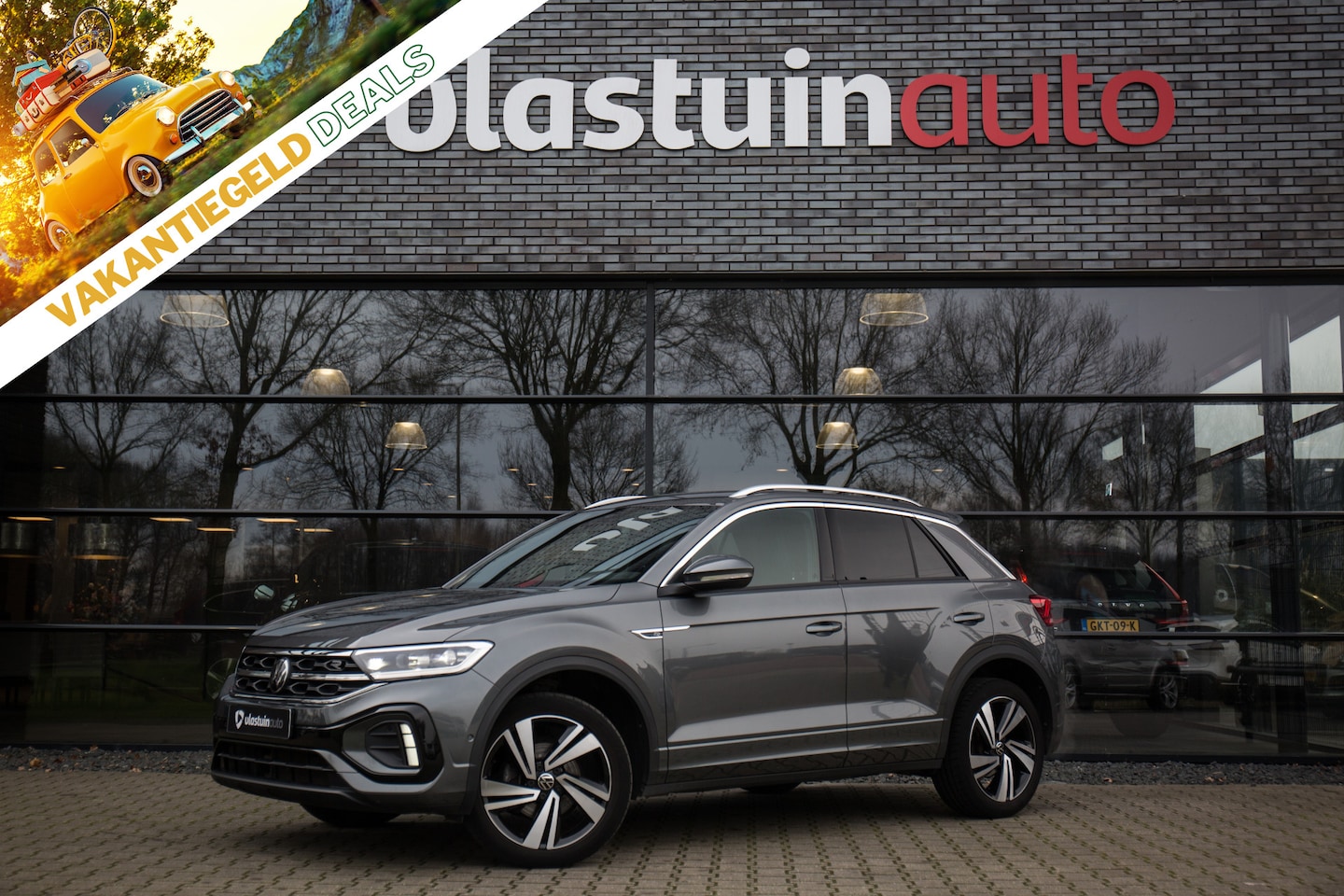 Volkswagen T-Roc - 1.5 TSI R-Line 1.5 TSI R-Line , Adap. cruise, Trekhaak, - AutoWereld.nl