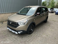 Dacia Lodgy - 1.3 TCe Tech Road 7p. Nav / PDC / camera / SCHADE