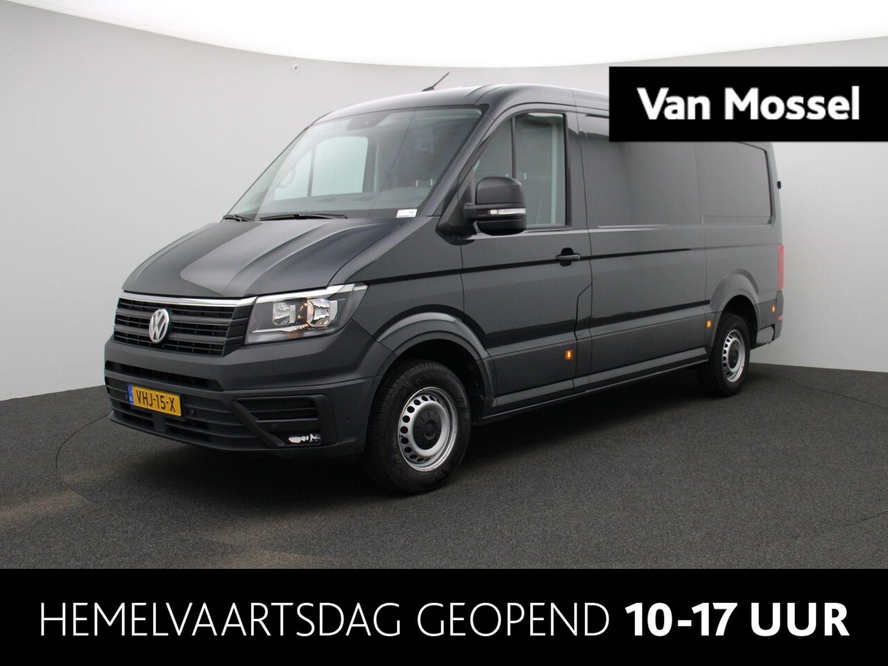Volkswagen Crafter - 35 2.0 TDI L3H2 Comfortline | Achteruitrijcamera | Betimmering | Parkeersensoren | - AutoWereld.nl