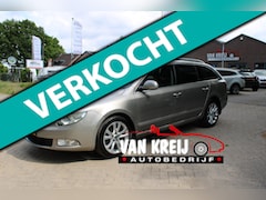 Skoda Superb Combi - 1.4 TSI Ambition Business Line, Trekhaak, Leder, Navi, Clima