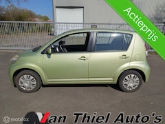 Daihatsu Sirion 2 - 1.3-16V Comfort