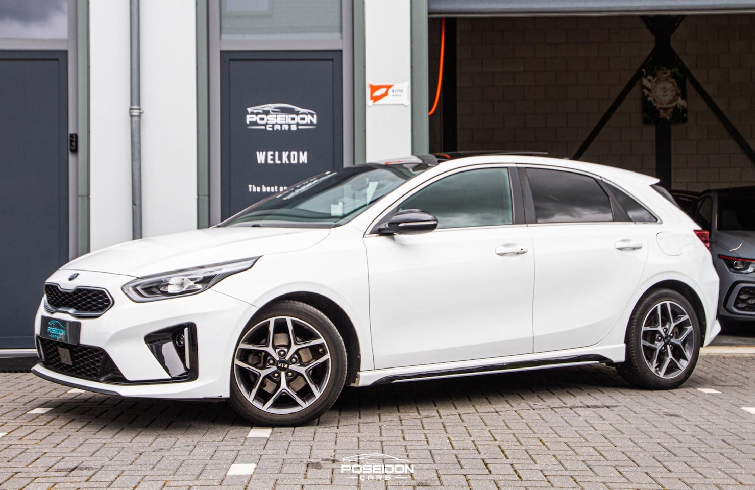 Kia Cee'd - Ceed 1.4 T-GDi GT-Line PANO | KEYLESS | STOELVERWARMING | STUURVERWARMING | ORIG NL - AutoWereld.nl