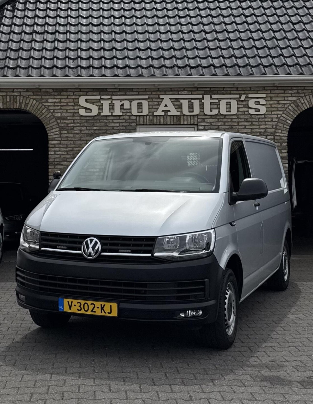 Volkswagen Transporter - 2.0 TDI L1H1 Highline Bj 2018 eerste eigenaar weinig kilometers - AutoWereld.nl