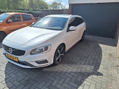 Volvo V60 - 2.0 T4 Business Sport