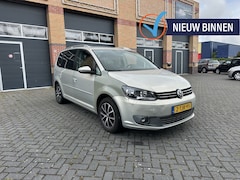 Volkswagen Touran - 1.6 TDI Highline BlueM VOL OPTIES LICHTE SCHADE