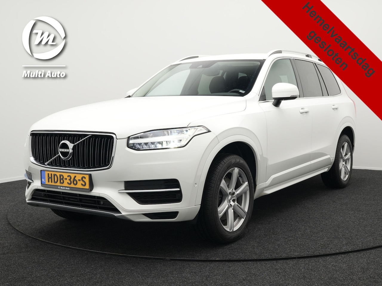Volvo XC90 - 2.0 T5 AWD Momentum | Carplay | Adaptive Cruise | Camera | Stoelverwarming | Navigatiesyst - AutoWereld.nl