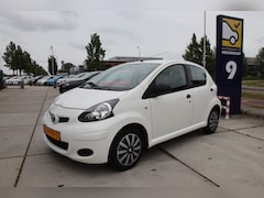 Toyota Aygo - 1.0-12V Access Sparco NL auto, NAP, Nieuwe APK Lente aanbieding