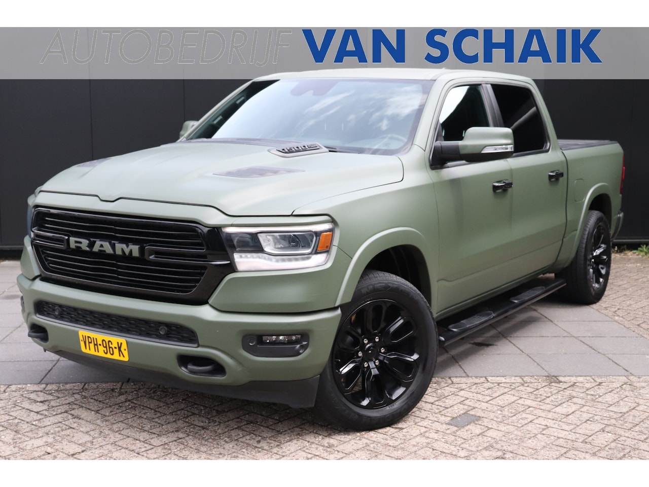 Dodge Ram 1500 - 5.7 V8 4x4 Crew Cab 5'7 Laramie | LPG | PANO- DAK | LEDER | NAVI - AutoWereld.nl