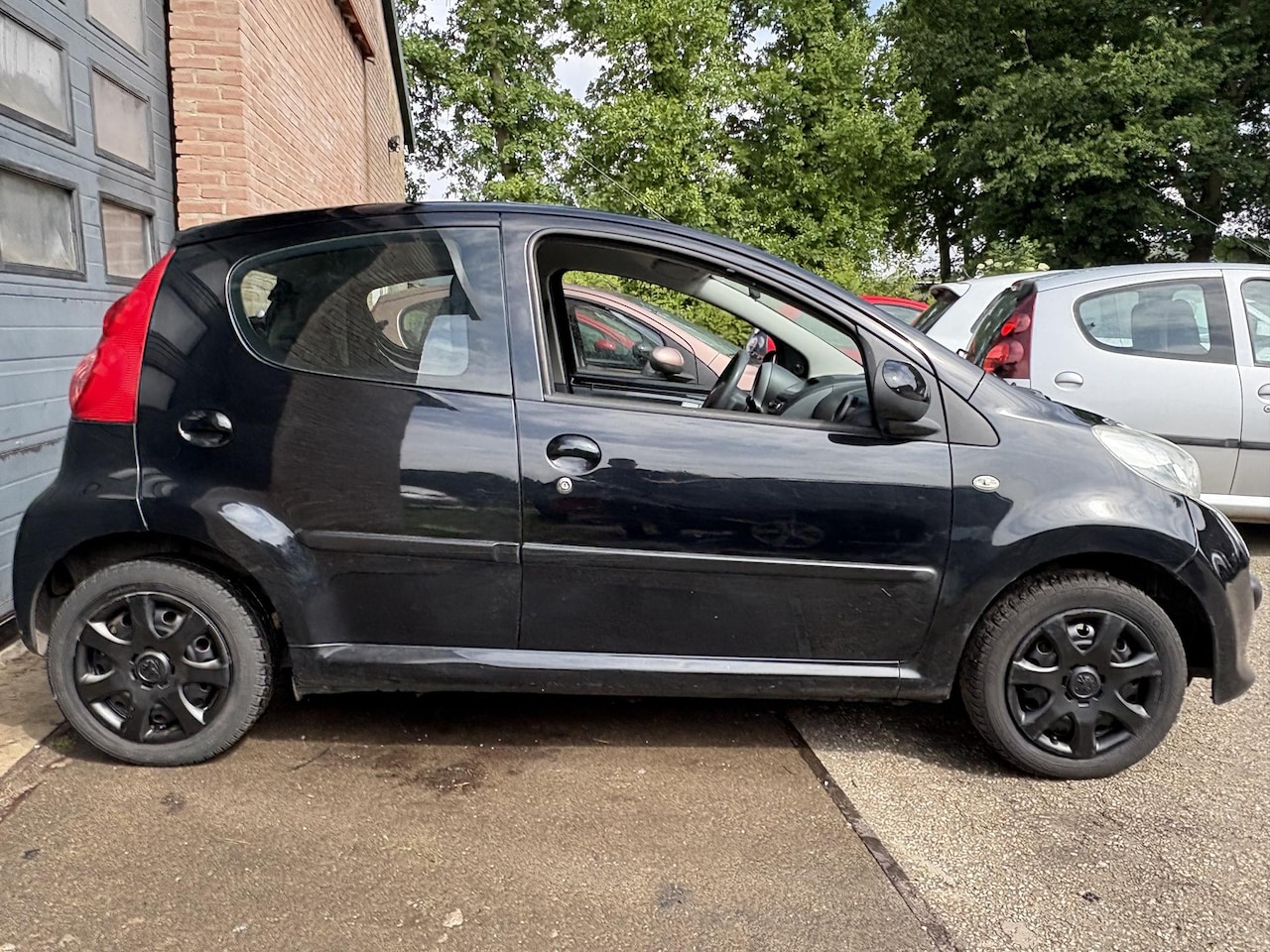 Peugeot 107 - 1.0-12V XS 5DRS/Elektrisch Pakket - AutoWereld.nl