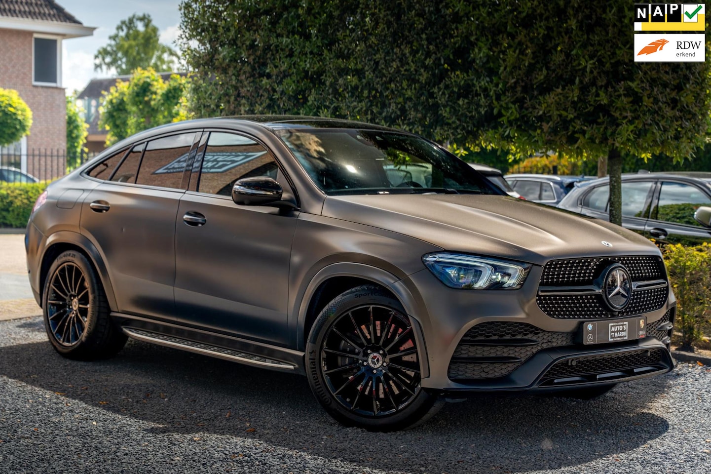 Mercedes-Benz GLE-Klasse Coupé - 350 de 4MATIC AMG 320 PK Luchtvering Trekhaak Pano 360 Camera Keyless 21'' - AutoWereld.nl