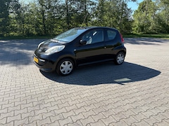 Peugeot 107 - 1.0-12V XR