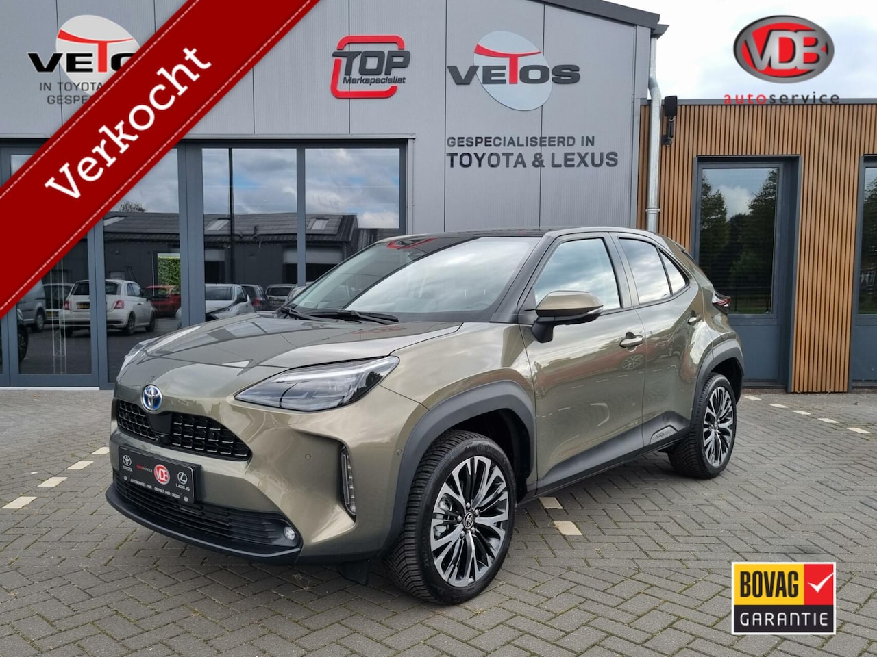 Toyota Yaris Cross - 1.5 Hybrid Executive / Pano / HUD / 360° Cam. - AutoWereld.nl