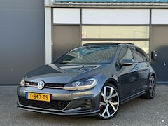 Volkswagen Golf - 2.0 TSI GTI DSG Performance Pano