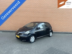 Toyota Aygo - 1.0 2010 173DKM | AIRCO | KOPPELING VV | ZUINIG