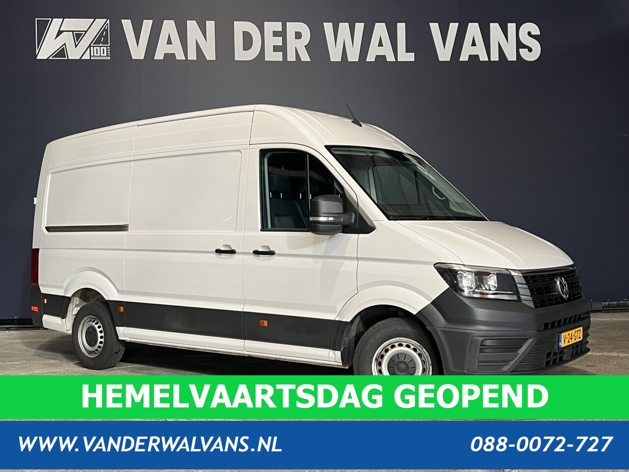 Volkswagen Crafter - 2.0 TDI 140pk L3H3 L2H2 Euro6 # Airco | Camera | Apple Carplay | Android Auto Bijrijdersba - AutoWereld.nl