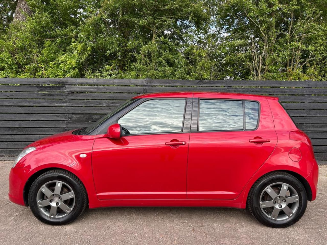 Suzuki Swift - 1.3 GLS 5 deurs - AutoWereld.nl