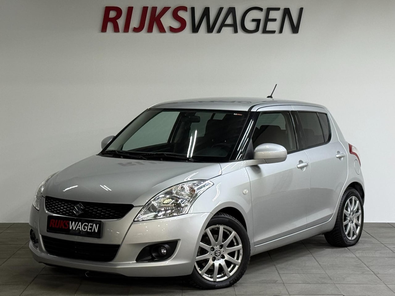 Suzuki Swift - 1.2 Exclusive Automaat/Cruise/keyless - AutoWereld.nl