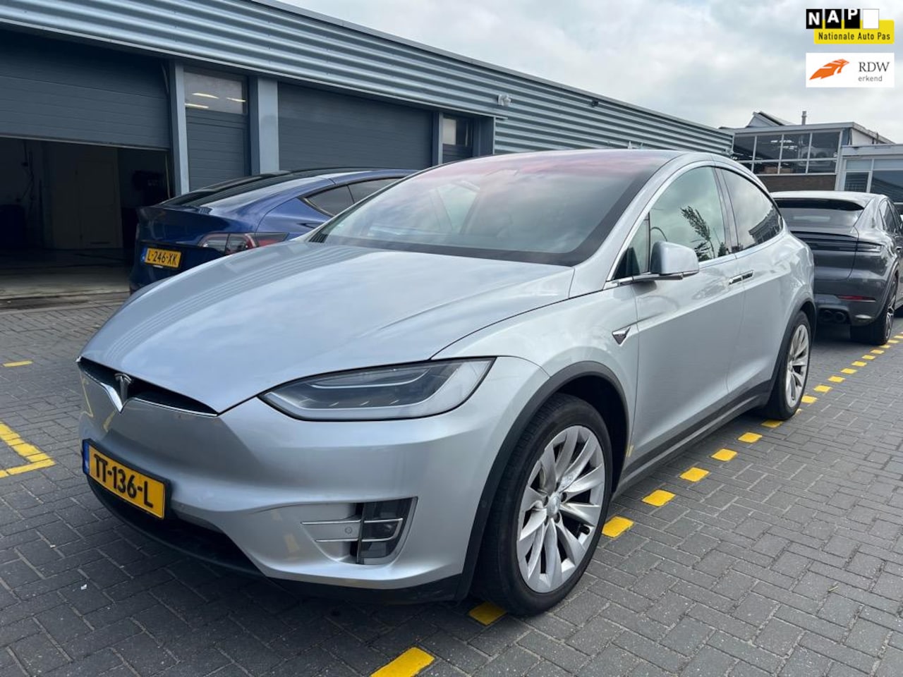 Tesla Model X - 100D 5p Premium Connectivity Trekhaak - AutoWereld.nl