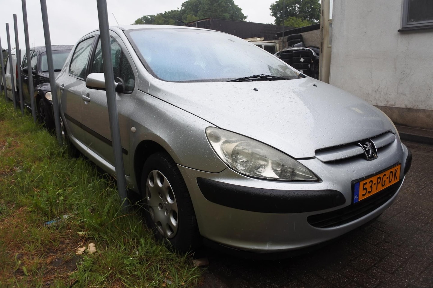 Peugeot 307 - 1.6-16V XS Pack 5 drs klima 215 dkm apk 22-4-2026 - AutoWereld.nl