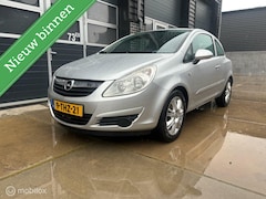 Opel Corsa - 1.2 Airco APK Nette Auto Onderhoudsboekjes Velgen