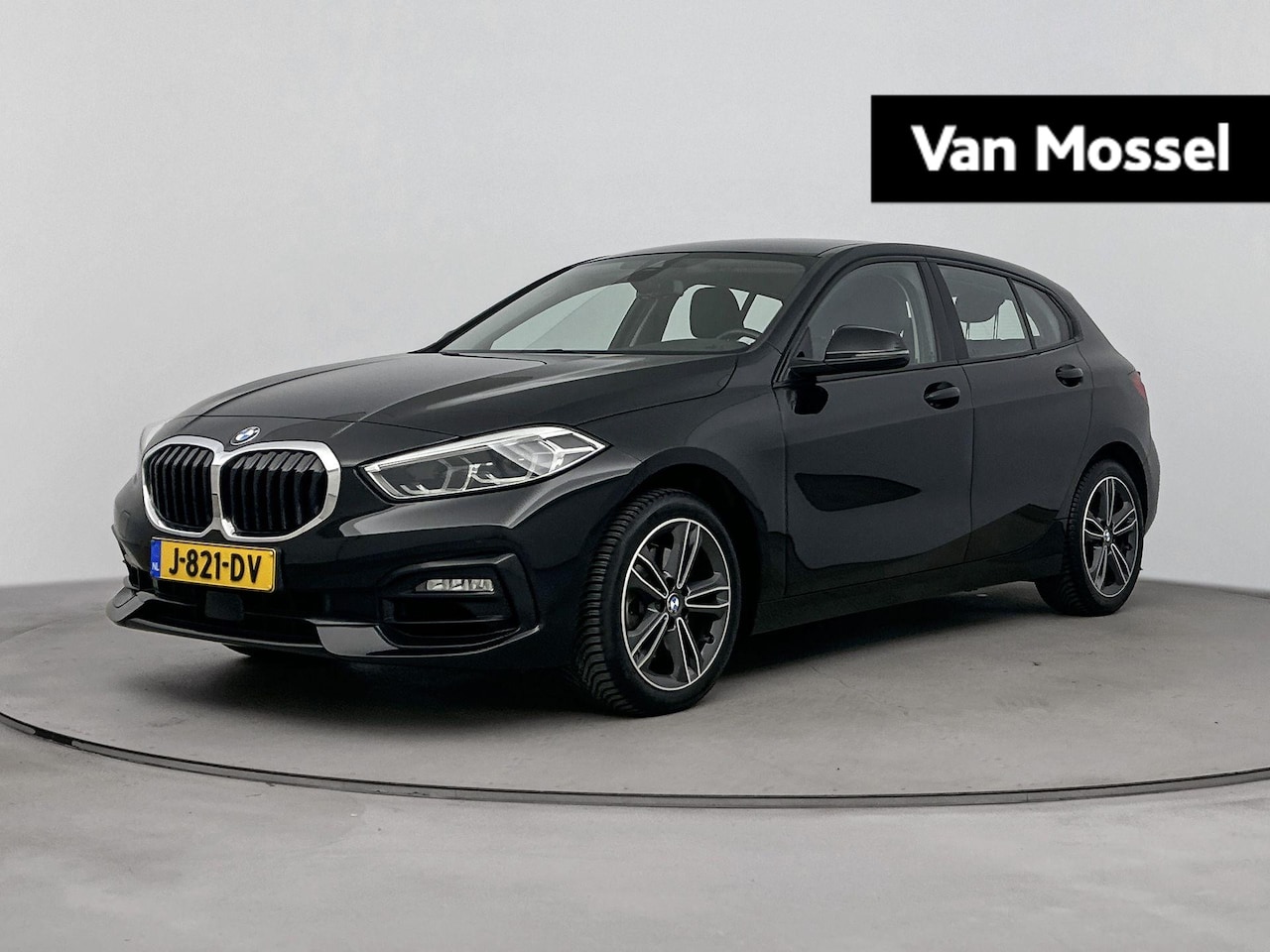 BMW 1-serie - 118i Executive Sport 140PK | Grootlichtassistent | Sportstoelen | Cruise & Climate Control - AutoWereld.nl