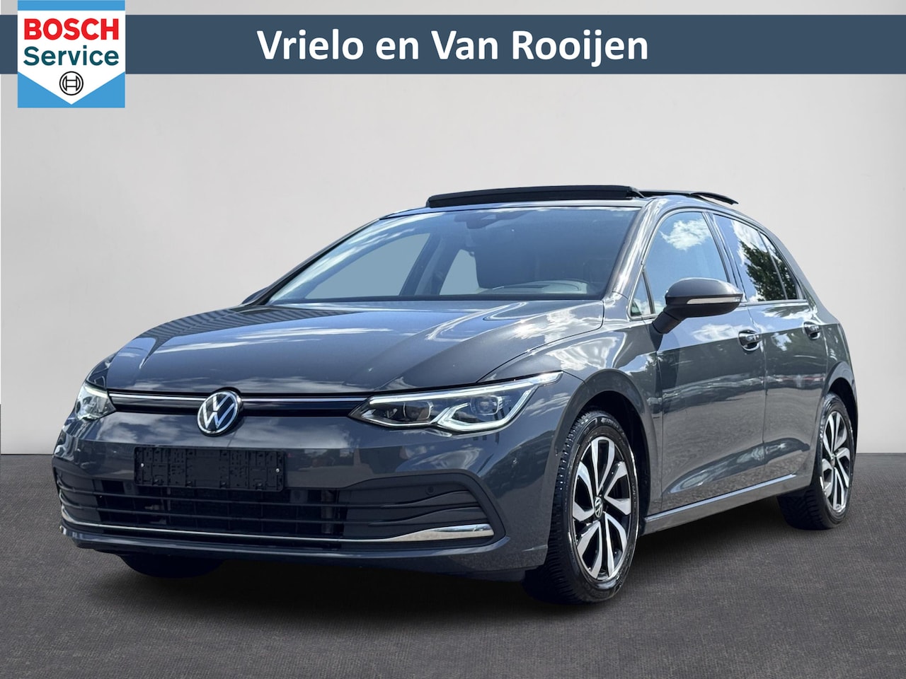 Volkswagen Golf - 2.0 TDI Active | Pano | Stoel + Stuurverwarming | ACC | HUD | Navi | Camera | Trekhaak | ( - AutoWereld.nl