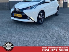 Toyota Aygo - 1.0 VVT-i x-play 5 Deurs