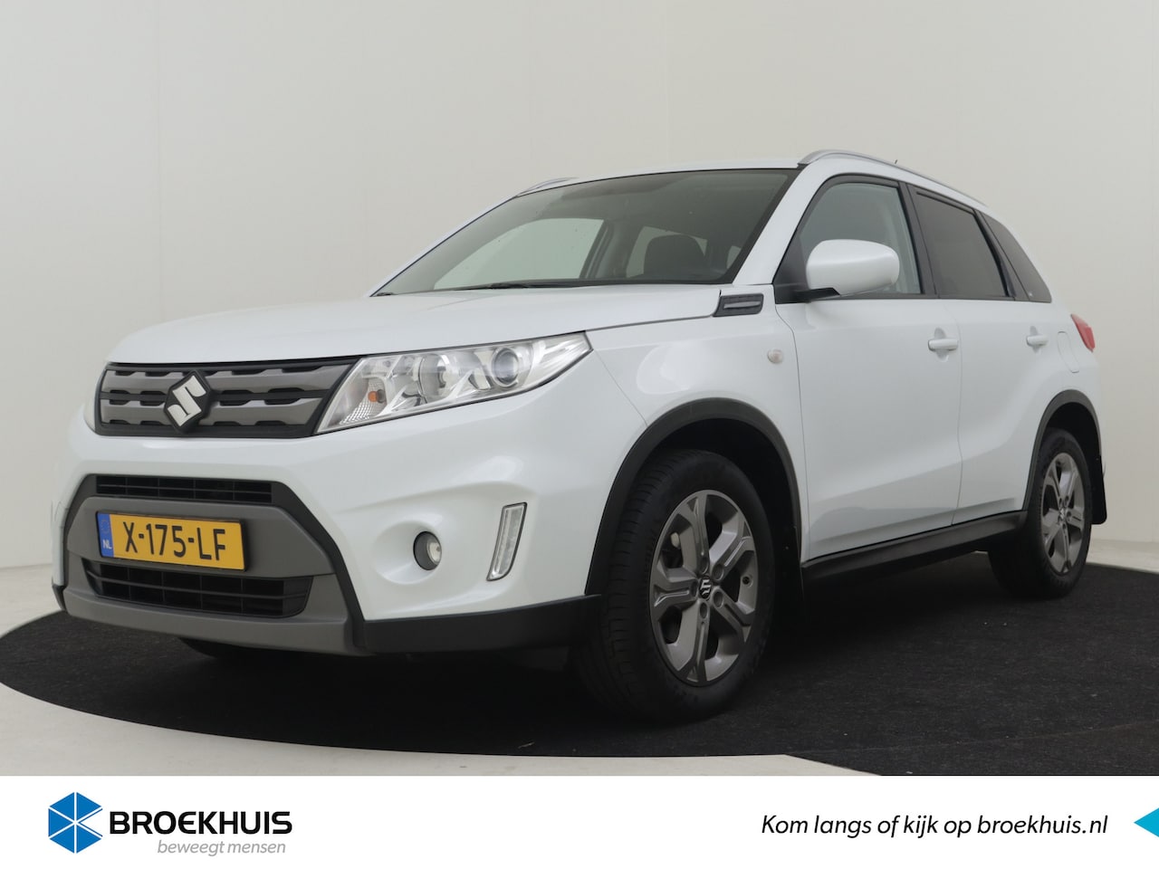 Suzuki Vitara - 1.6 Rhino Automaat l Trekhaak (1200KG) l Camera l Navigatie l - AutoWereld.nl
