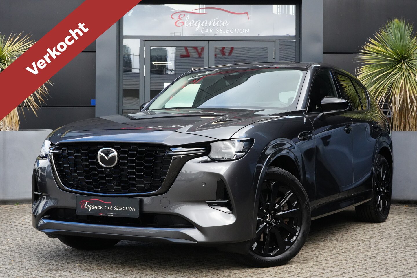 Mazda CX-60 - 2.5 e-SkyActiv PHEV Homura Plus 327pk Panoramadak/Trekhaak/360Camera - AutoWereld.nl
