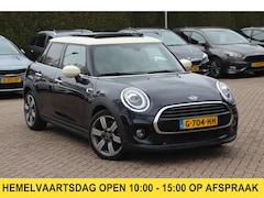 MINI Cooper - 1.5 60 Years Edition / Panoramadak / Head-up / Leder / Harman Kardon / 17'' / Navigatie /