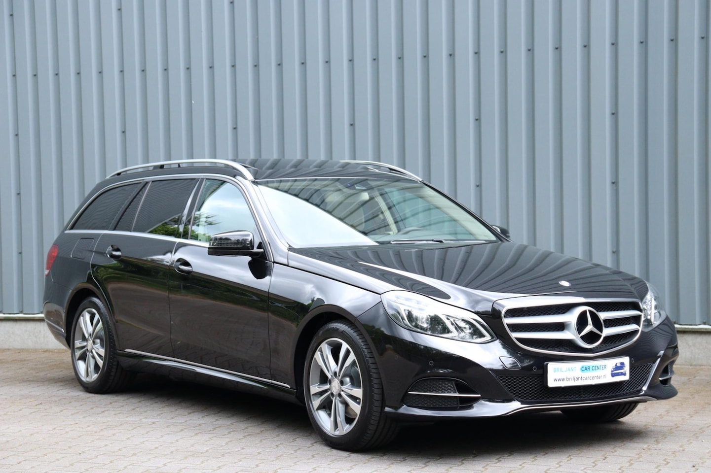 Mercedes-Benz E-klasse Estate - 300 V6 252 PK AVANTGARDE *75.206KM.!* - AutoWereld.nl