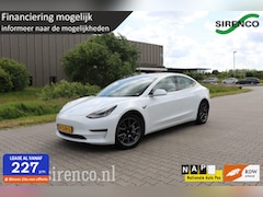 Tesla Model 3 - Long Range RWD 75 kWh leder stoelverwarming v+a autopilot panodak parelmoer lak memory sea