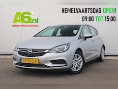 Opel Astra - 1.0 Online Edition Navigatie Airco Cruise PDC Bluetooth Carplay