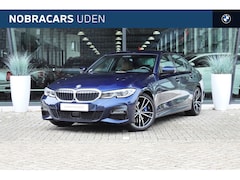 BMW 3-serie - 330i High Executive M Sport Automaat / Trekhaak / Sportstoelen / Laserlight / Comfort Acce