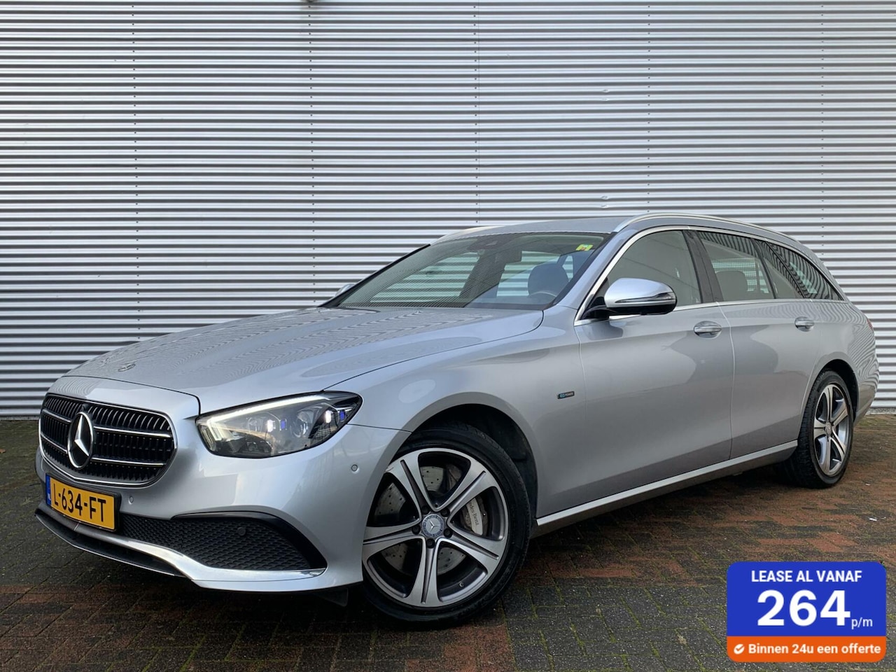 Mercedes-Benz E-klasse Estate - E300 de Camera Led Carplay NW Model 2021 Automaat Cruise Pdc Leer Dealer Onderhouden Vol O - AutoWereld.nl