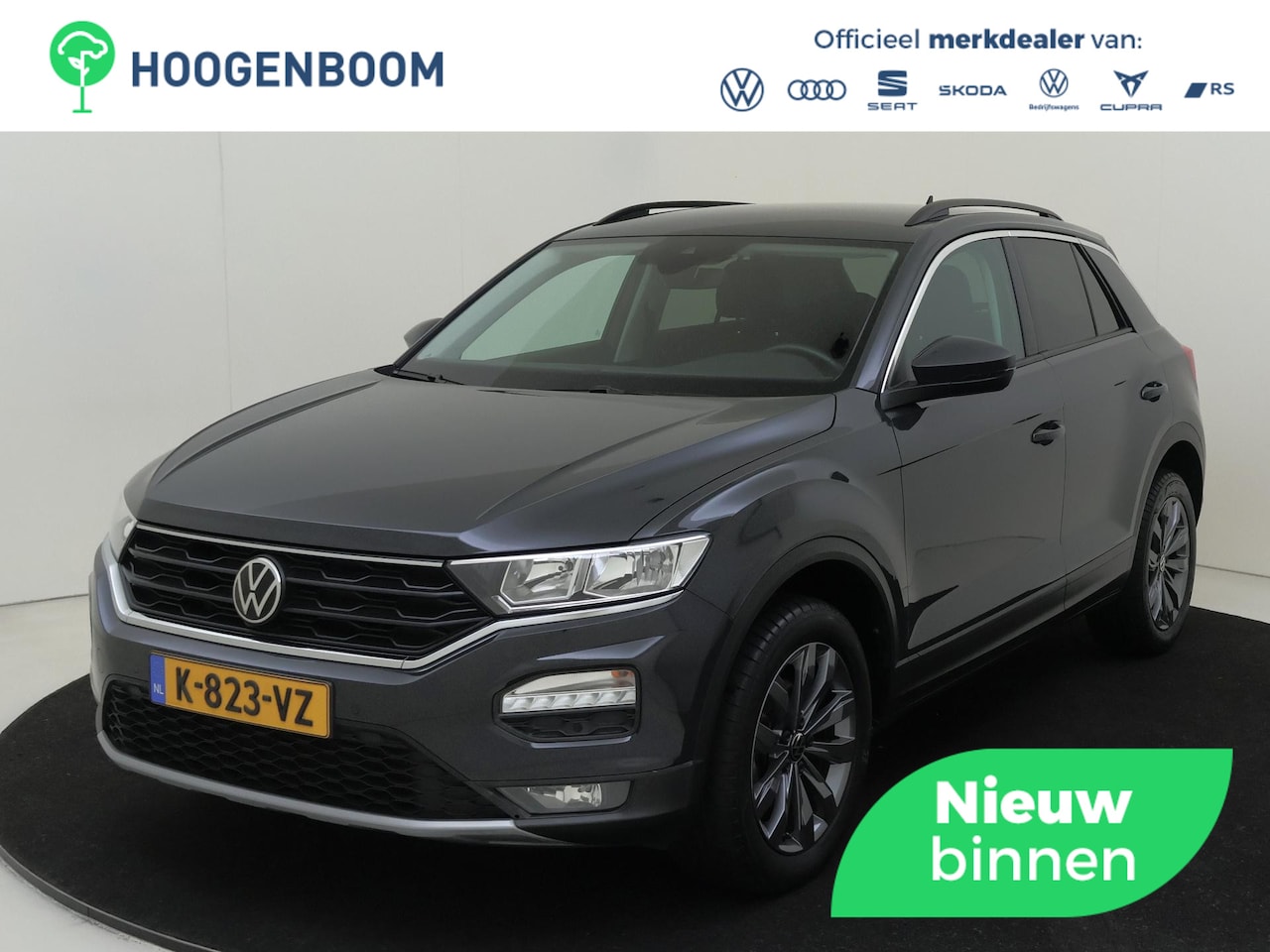 Volkswagen T-Roc - 1.5 TSI Style | Navigatie | Adaptieve cruise control | Parkeersensoren | CarPlay | Draadlo - AutoWereld.nl