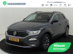 Volkswagen T-Roc - 1.5 TSI Style | Navigatie | Adaptieve cruise control | Parkeersensoren | CarPlay | Draadlo