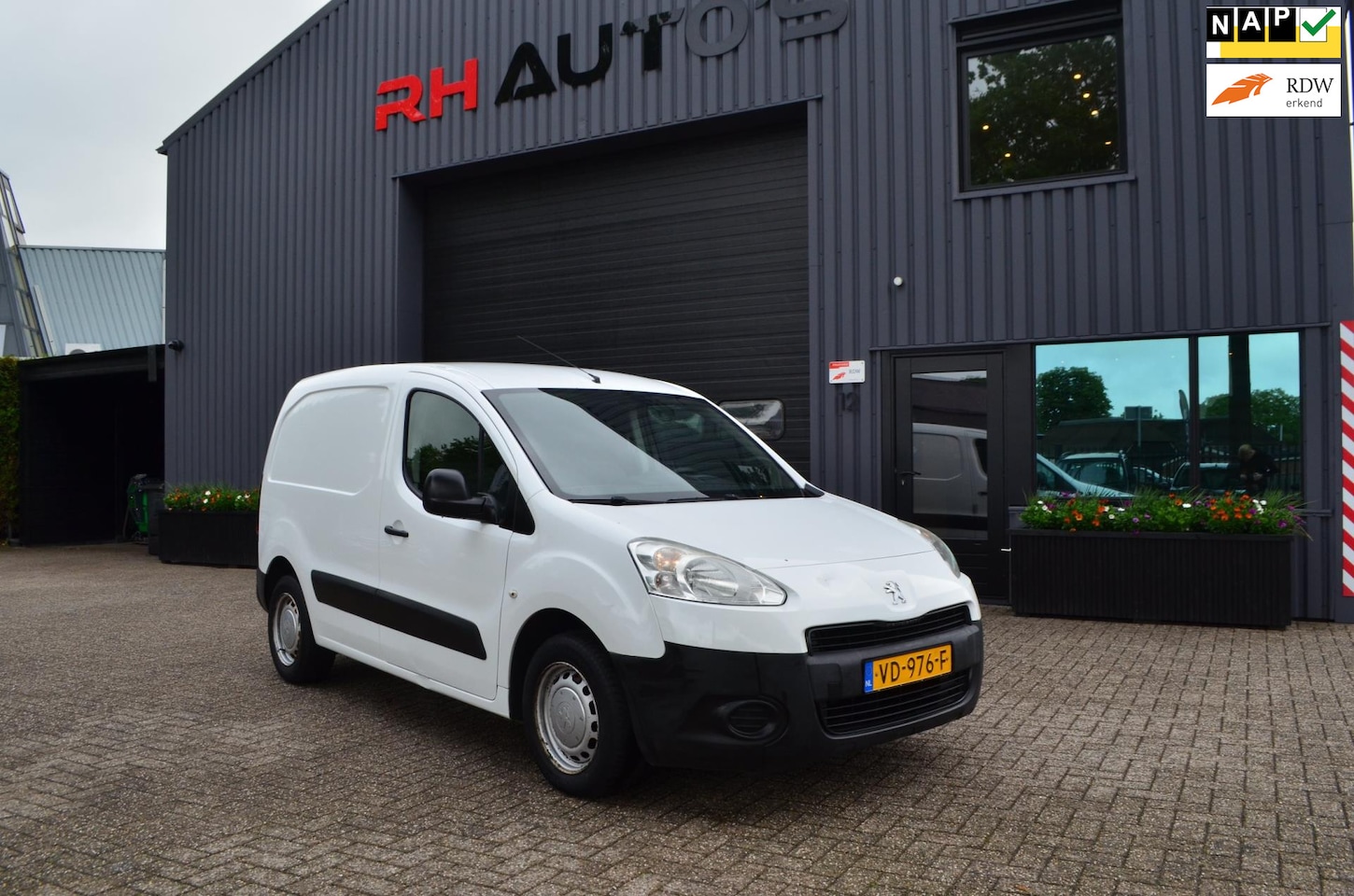 Peugeot Partner - 120 1.6 HDI L1 XR Profit + | Airco - AutoWereld.nl
