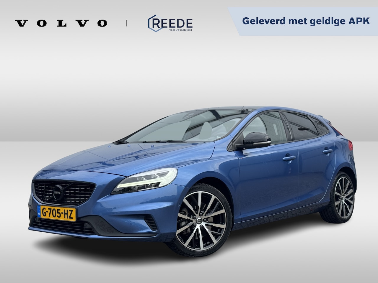 Volvo V40 - 1.5 T3 Automaat Polar+ Sport Standkachel | Panoramadak | Keyless Entry | Premium Sound - AutoWereld.nl