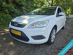 Ford Focus Wagon - 1.6 Trend