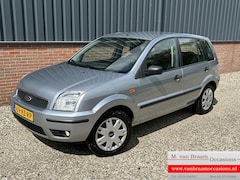 Ford Fusion - 1.6-16V Airco /Trekhaak/Zeer nette auto