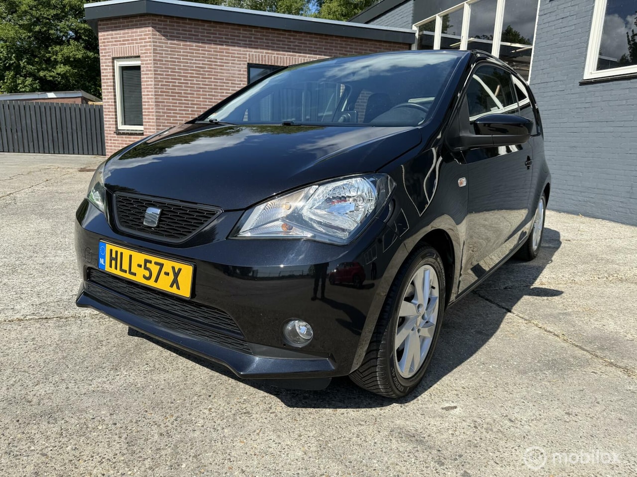 Seat Mii - 1.0 Style Chic 2014 - AIRCO - NAVI - SPORTVELGEN - APK 04-2026 - AutoWereld.nl
