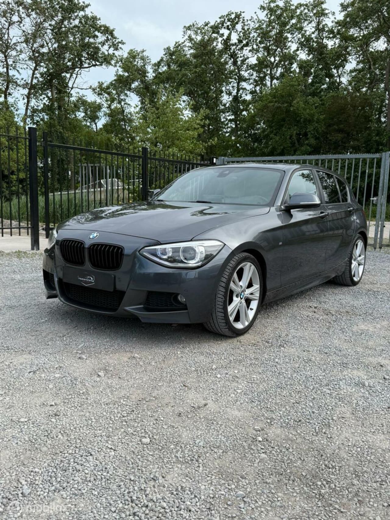 BMW 1-serie - 120d M Pakket Sport / AUTOMAAT / Lane Assist - AutoWereld.nl