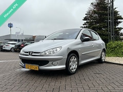 Peugeot 206 - 1.4 Air-line 3, nieuwe apk, inruilkoopje