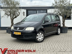 Volkswagen Touran - 1.6-16V FSI Athene 7 Persoons Cruise Airco Trekhaak Nieuwe APK